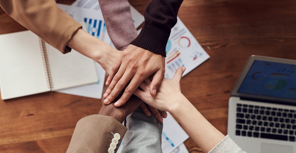 美容品牌定位公司有哪些？廣告語怎么寫？