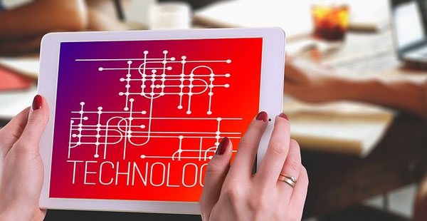 企業戰略定位三要素是什么？包括哪些理論？